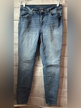 M Jeans by Maurices mid rise jeans, size medium (8/10)